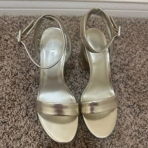 Nine West - Ankle Strap Heel Size 7.5 M